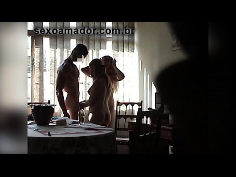 ❤️ Sex friends invite a giant man and a threesome with him ❤️ Sex video at en-gb.mathem-1-class.ru