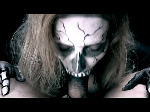 ❤️ Demon girl sucking cock with her black mouth and swallowing cum. ❤️ Sex video at en-gb.mathem-1-class.ru